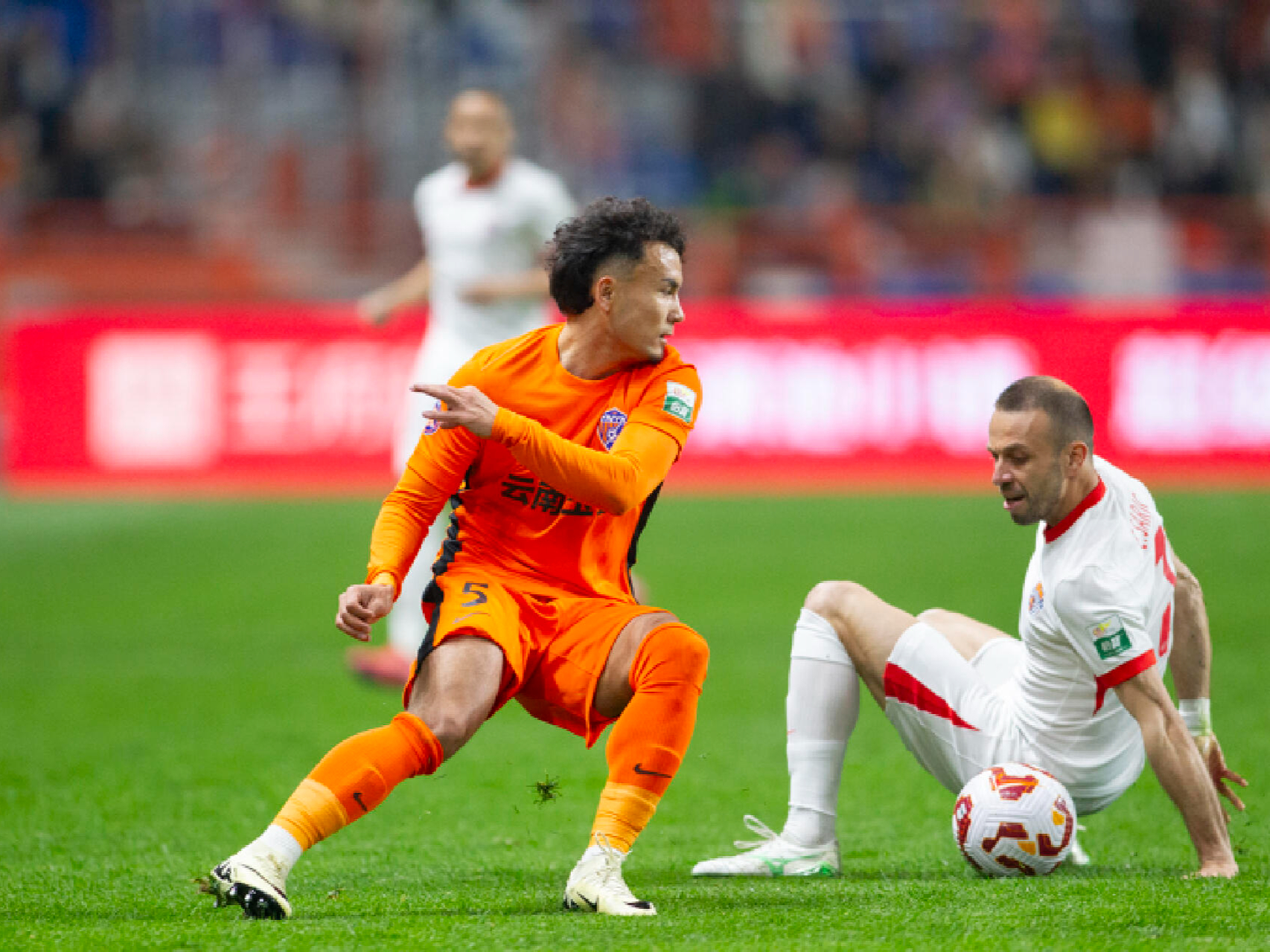  高尔夫球联谊赛暨一杆进洞邀请赛规则 