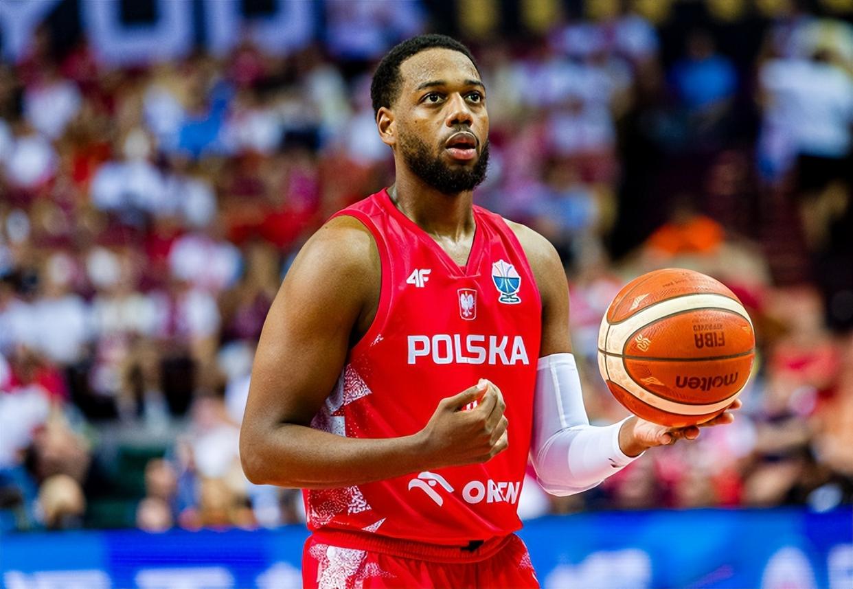 包含字母哥爆冷击败切尔西，突破纪录引爆全场！的词条